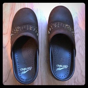 Dansko shoes
